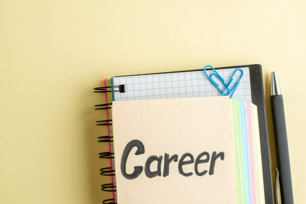 How to Identify Your Career Goals and Find a Fulfilling Path