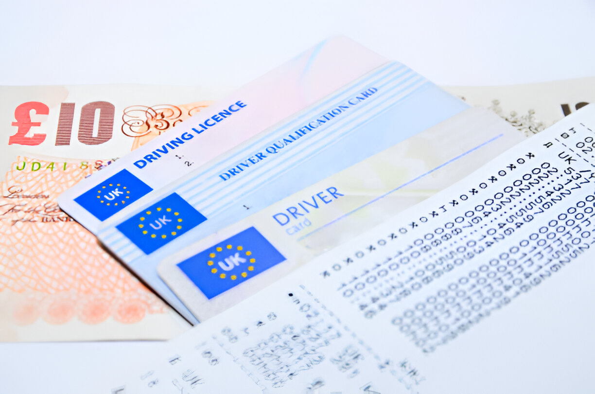 Driving Licence on CV Guidelines: Dos and Don’ts - Should You Include a Driving Licence on Your CV?